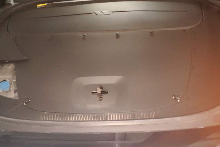 Used Li Auto ONE 2020 Extended-Range 6-Seater Version Engine Bay