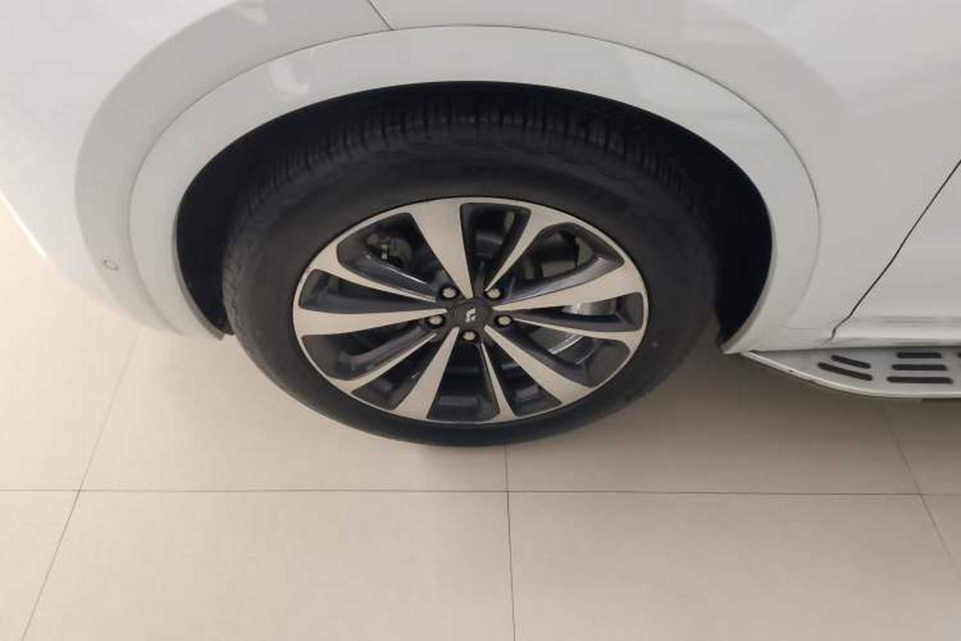 Used Li Auto ONE 2020 Extended-Range 6-Seater Version Exterior 4