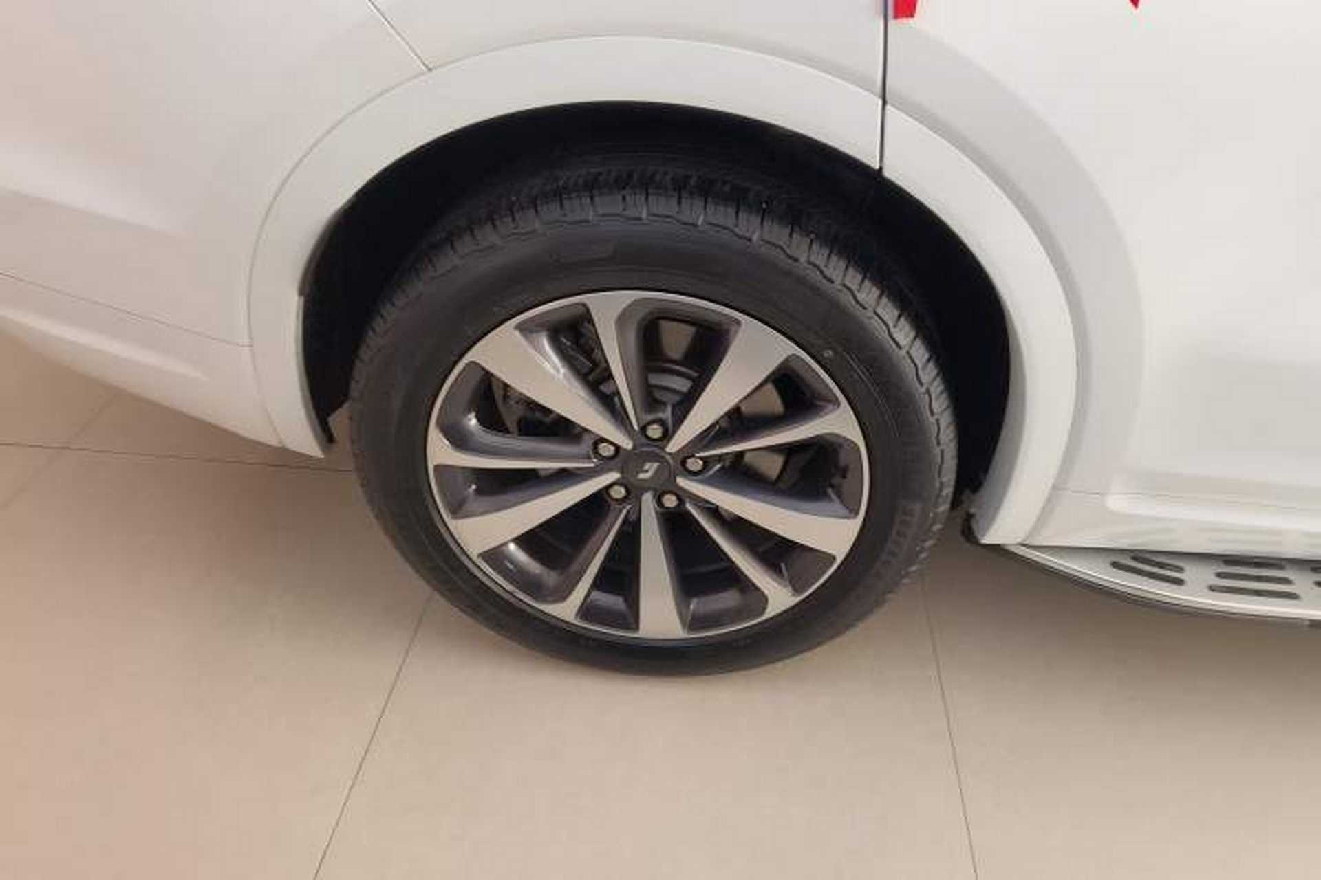 Used Li Auto ONE 2020 Extended-Range 6-Seater Version Exterior 5