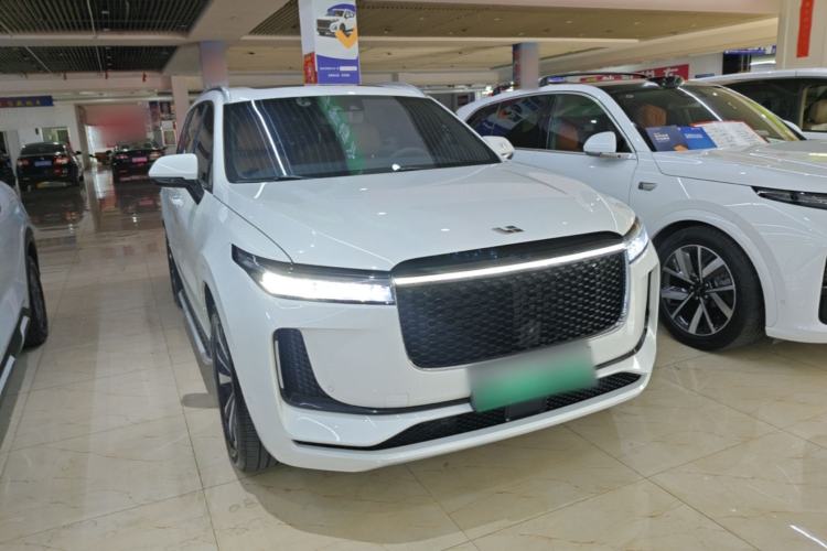 Used Li Auto ONE 2020 Range-Extended 7-Seater Version Front Right 45 Deg