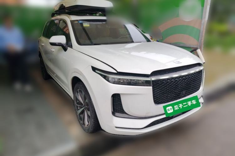 Used Li Auto ONE 2020 Extended-Range 6-Seater Version Front Right 45 Deg