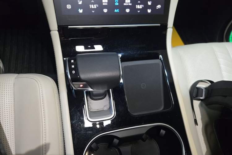 Used Li Auto ONE 2020 Extended-Range 6-Seater Version Gear Lever