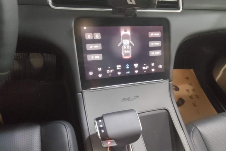 Used Li Auto ONE 2020 Extended-Range 6-Seater Version Gear Lever