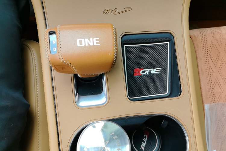Used Li Auto ONE 2020 Extended-Range 6-Seater Version Gear Lever