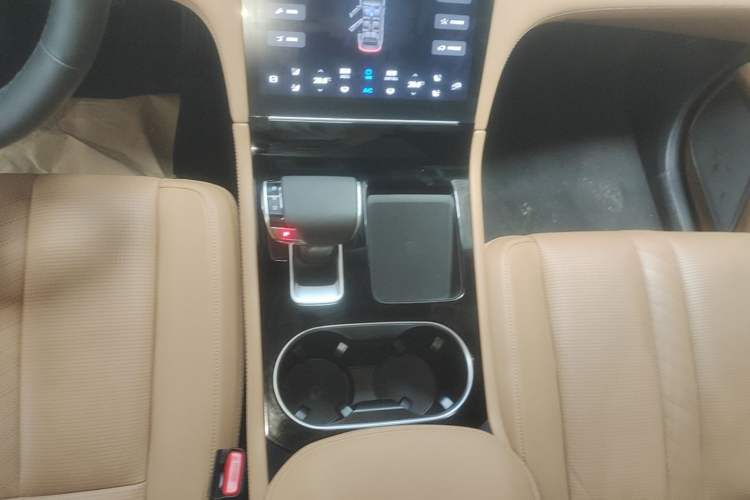 Used Li Auto ONE 2020 Extended-Range 6-Seater Version Gear Lever