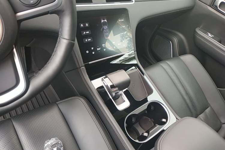 Used Li Auto ONE 2020 Extended-Range 6-Seater Version Gear Lever