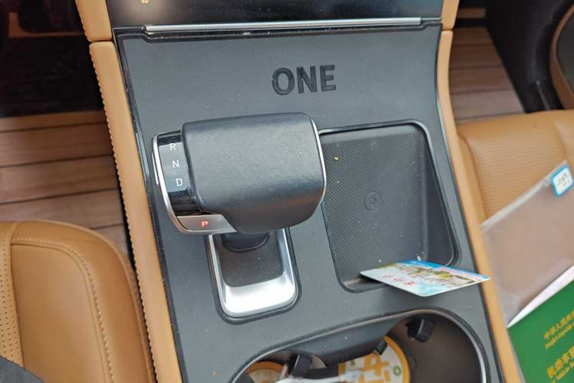 Used Li Auto ONE 2020 Extended-Range 6-Seater Version Gear Lever