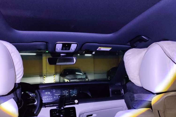 Used Li Auto ONE 2020 Extended-Range 6-Seater Version Headliner