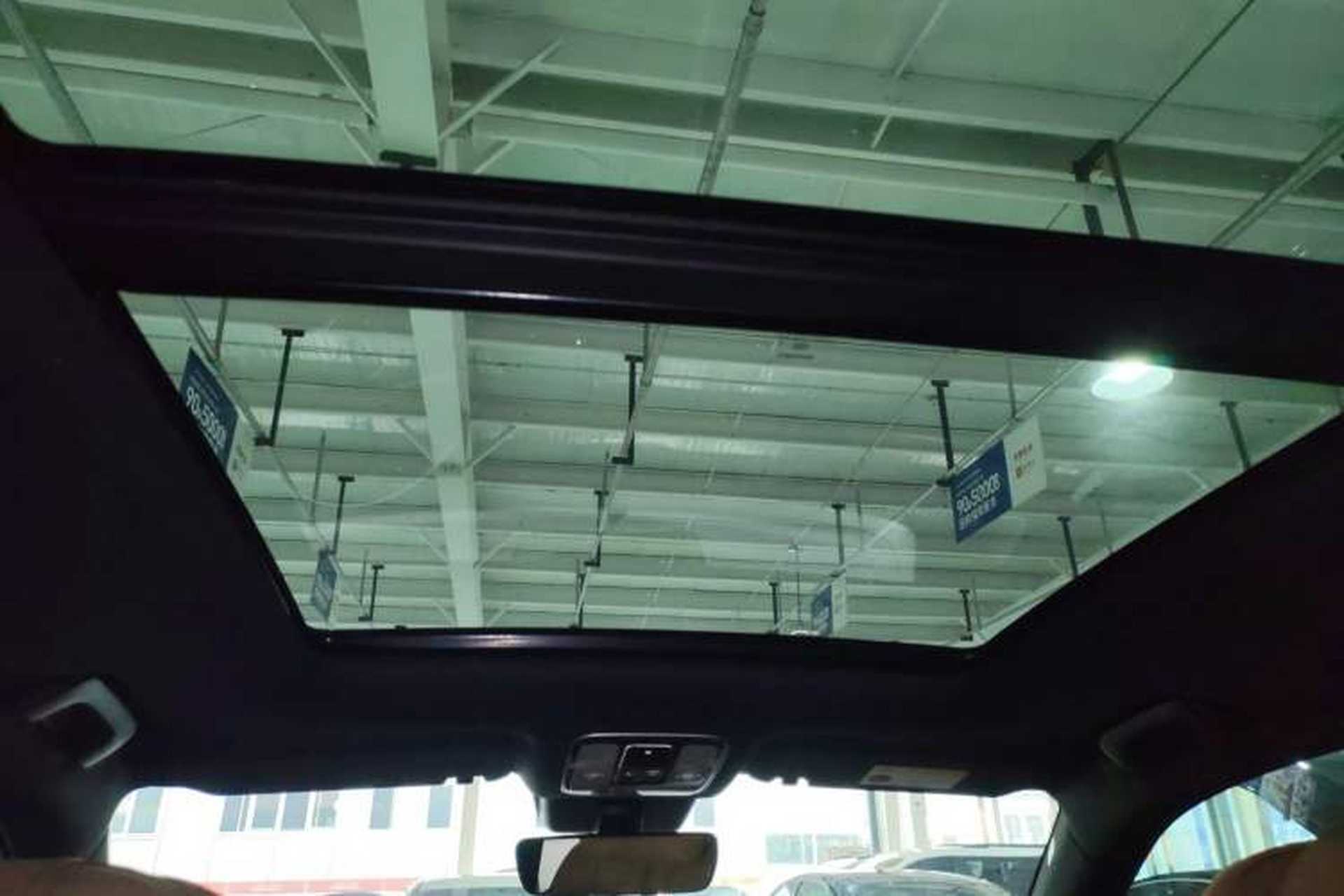 Used Li Auto ONE 2020 Extended-Range 6-Seater Version Headliner