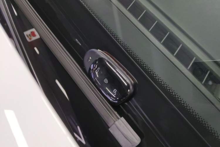 Used Li Auto ONE 2020 Extended-Range 6-Seater Version Interior 1