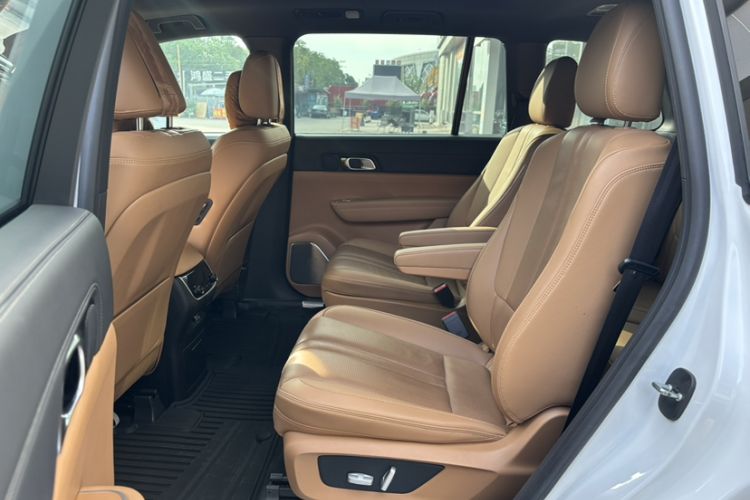 Used Li Auto ONE 2020 Extended-Range 6-Seater Version Interior 4