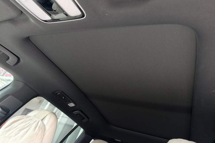 Used Li Auto ONE 2020 Extended-Range 6-Seater Version Interior 7