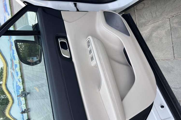 Used Li Auto ONE 2020 Extended-Range 6-Seater Version Interior 7