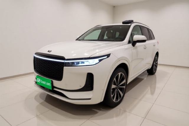 Ojetý Li Auto ONE 2020 Extended-Range 6-Seater Version