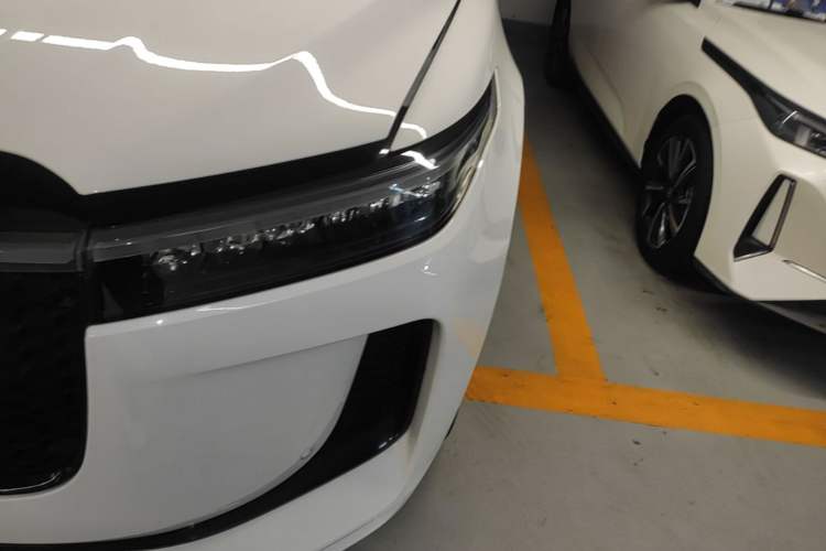 Used Li Auto ONE 2020 Extended-Range 6-Seater Version Left Front Headlight