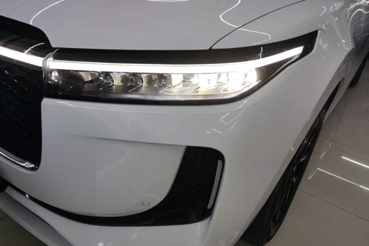 Used Li Auto ONE 2020 Extended-Range 6-Seater Version Left Front Headlight
