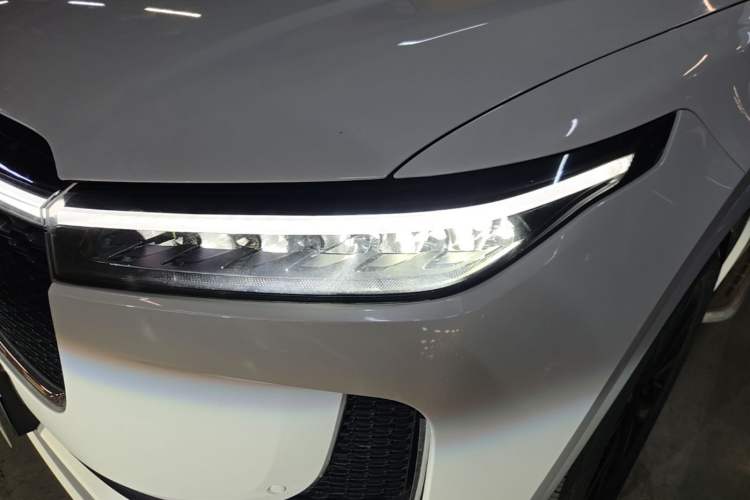 Used Li Auto ONE 2020 Extended-Range 6-Seater Version Left Front Headlight