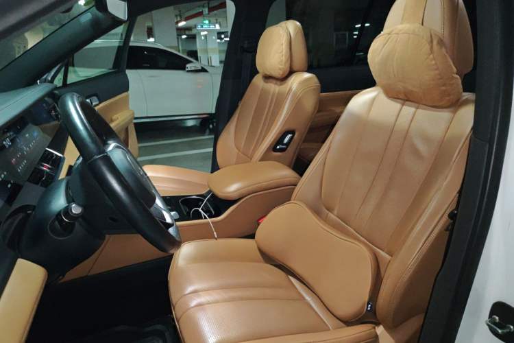 Used Li Auto ONE 2020 Extended-Range 6-Seater Version Left Front Seat