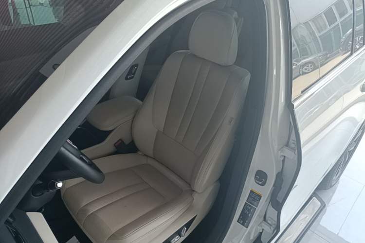 Used Li Auto ONE 2020 Extended-Range 6-Seater Version Left Front Seat