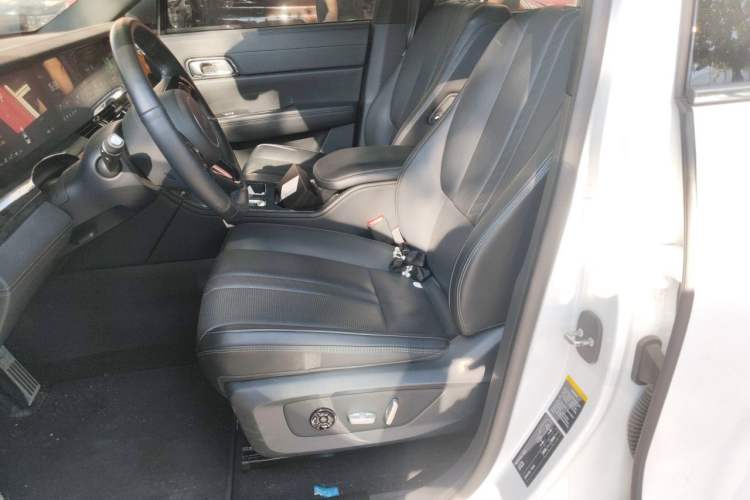 Used Li Auto ONE 2020 Extended-Range 6-Seater Version Left Front Seat