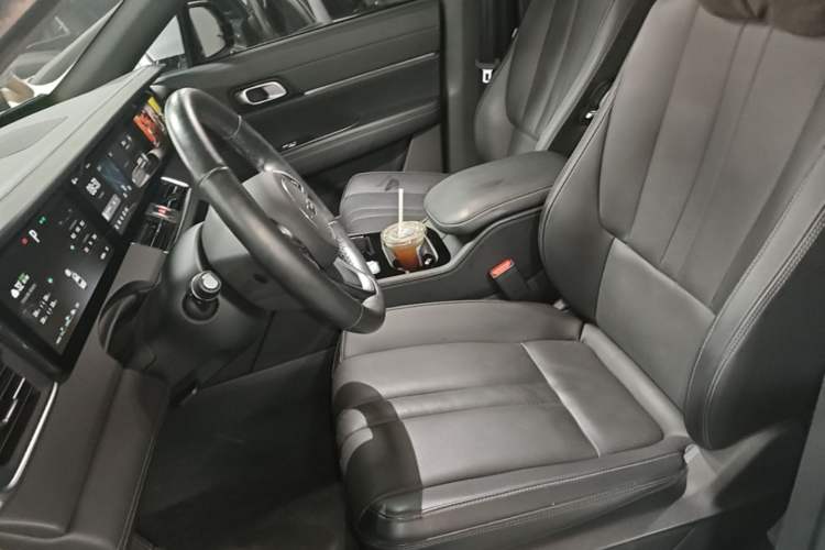 Used Li Auto ONE 2020 Extended-Range 6-Seater Version Left Front Seat