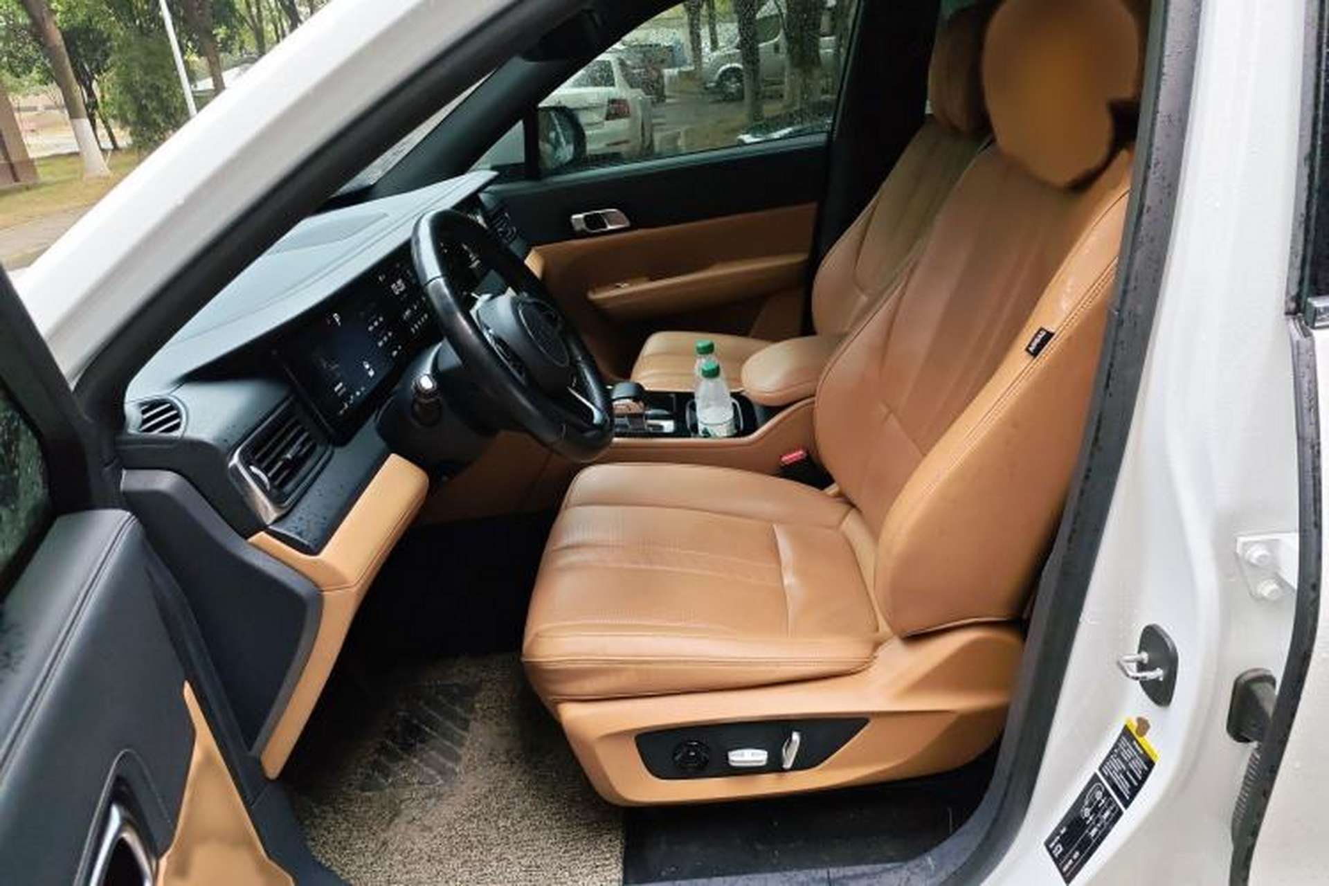 Used Li Auto ONE 2020 Extended-Range 6-Seater Version Left Front Seat