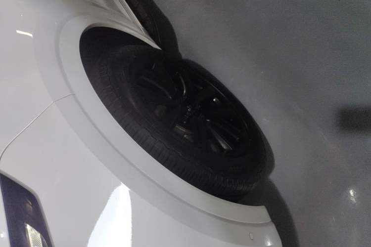 Used Li Auto ONE 2020 Extended-Range 6-Seater Version Left Front Wheel Hub