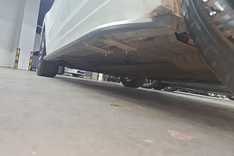 Used Li Auto ONE 2020 Extended-Range 6-Seater Version Left Side Sill