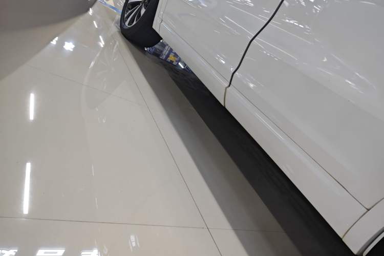 Used Li Auto ONE 2020 Extended-Range 6-Seater Version Left Side Sill