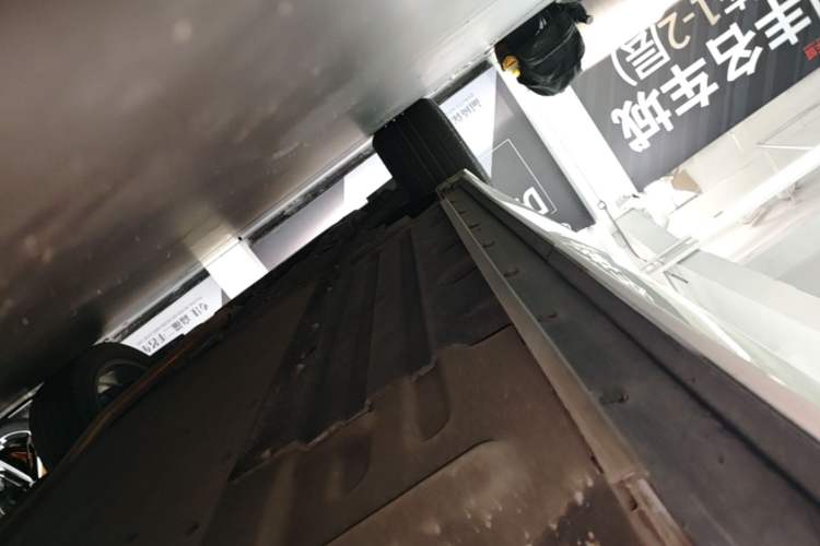Used Li Auto ONE 2020 Extended-Range 6-Seater Version Left Side Sill