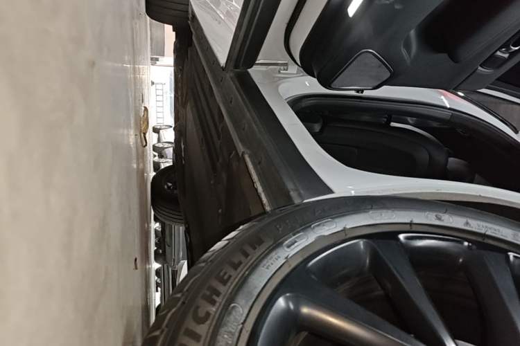 Used Li Auto ONE 2020 Extended-Range 6-Seater Version Left Side Sill