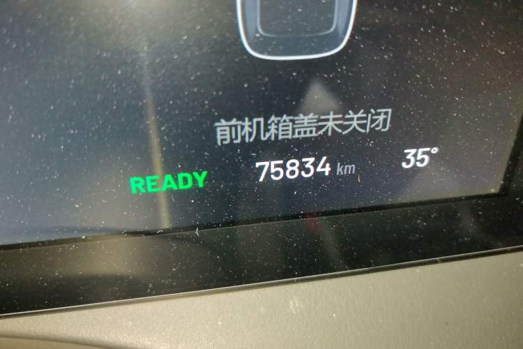 Used Li Auto ONE 2020 Extended-Range 6-Seater Version Odometer Close Up
