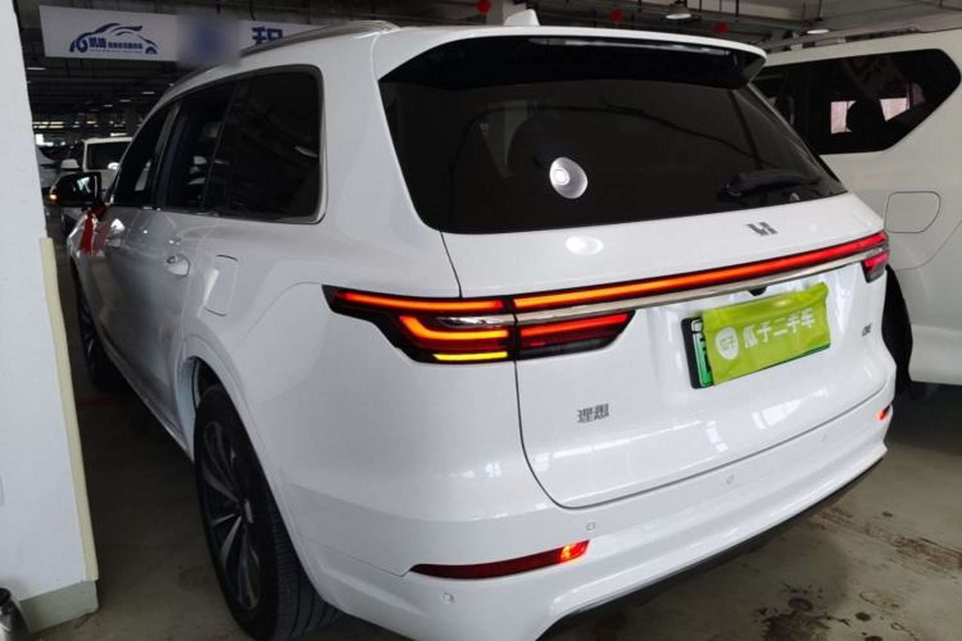 Used Li Auto ONE 2020 Extended-Range 6-Seater Version Rear Left 45 Deg