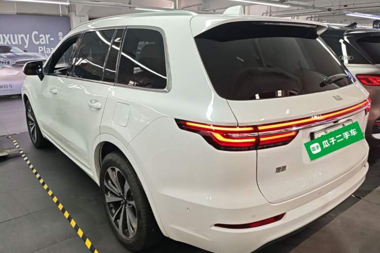 Used Li Auto ONE 2020 Extended-Range 6-Seater Version Rear Left 45 Deg