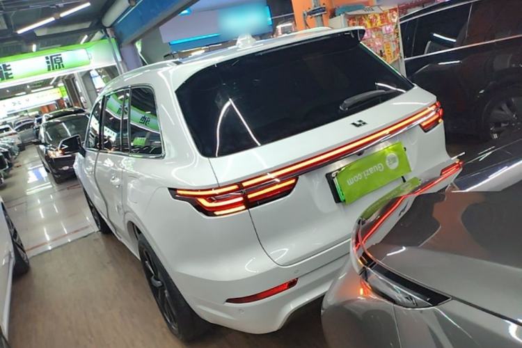 Used Li Auto ONE 2020 Extended-Range 6-Seater Version Rear Left 45 Deg