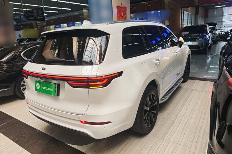 Used Li Auto ONE 2020 Extended-Range 6-Seater Version Rear Right 45 Deg