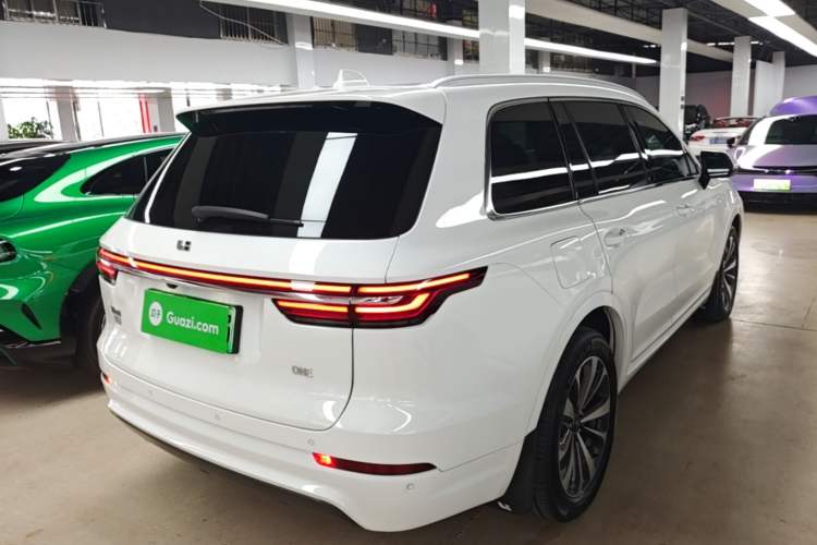 Used Li Auto ONE 2020 Extended-Range 6-Seater Version Rear Right 45 Deg