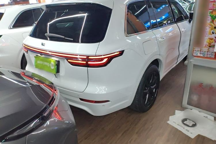 Used Li Auto ONE 2020 Extended-Range 6-Seater Version Rear Right 45 Deg