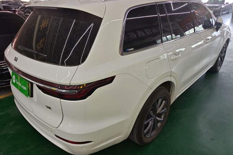 Used Li Auto ONE 2020 Extended-Range 6-Seater Version Rear Right 45 Deg