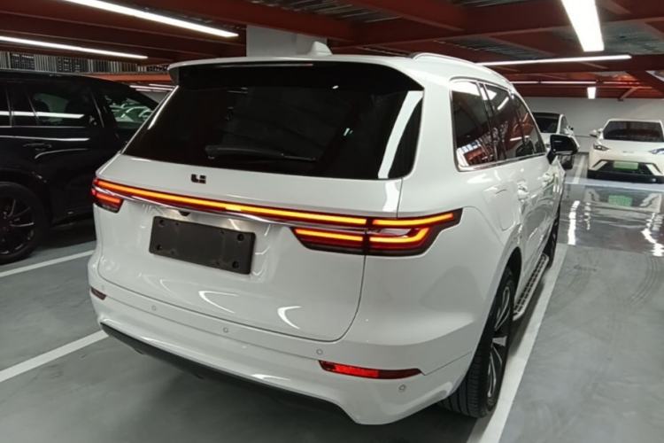 Used Li Auto ONE 2020 Extended-Range 6-Seater Version Rear Right 45 Deg