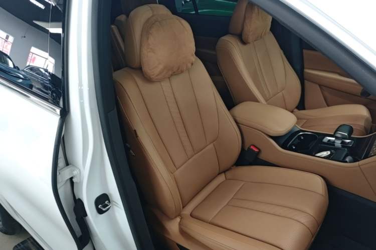 Used Li Auto ONE 2020 Extended-Range 6-Seater Version Right Front Seat