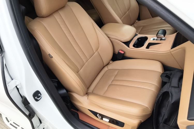 Used Li Auto ONE 2020 Extended-Range 6-Seater Version Right Front Seat
