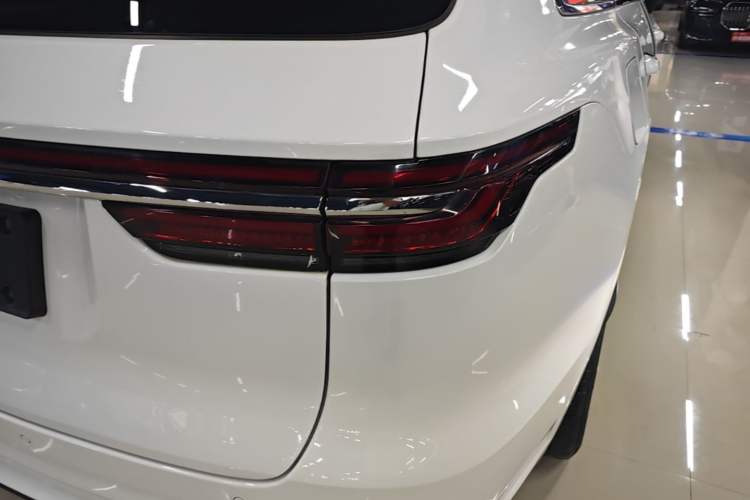 Used Li Auto ONE 2020 Extended-Range 6-Seater Version Right Rear Taillight