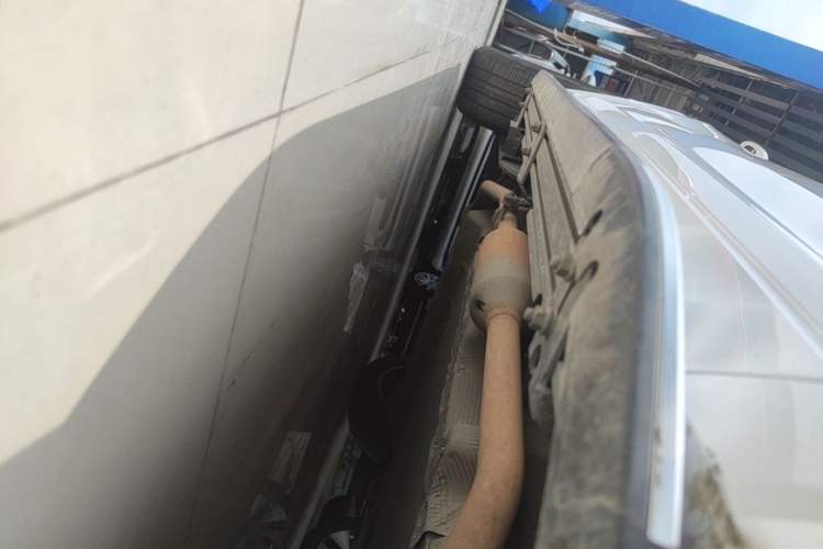 Used Li Auto ONE 2020 Extended-Range 6-Seater Version Right Side Sill