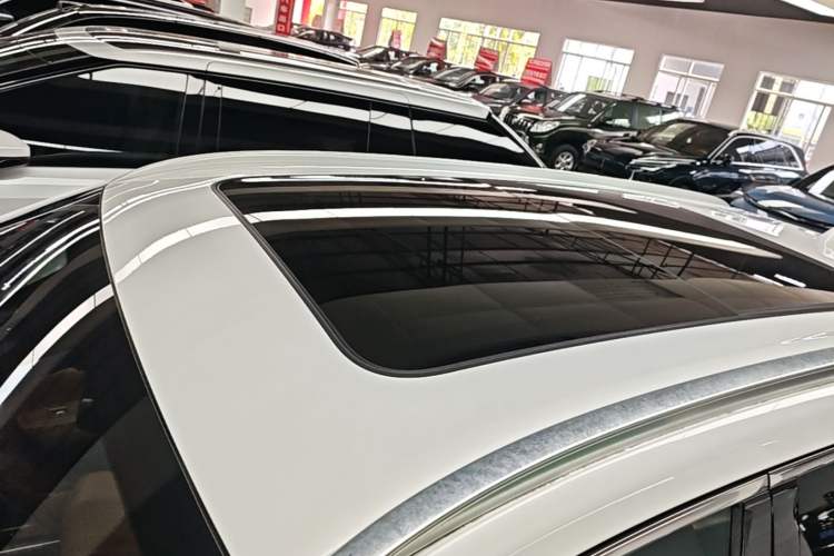 Used Li Auto ONE 2020 Extended-Range 6-Seater Version Roof