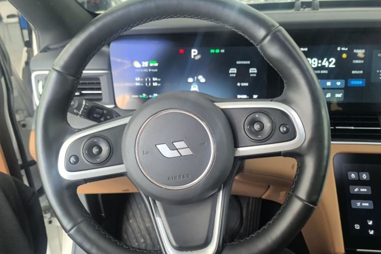 Used Li Auto ONE 2020 Extended-Range 6-Seater Version Steering Wheel