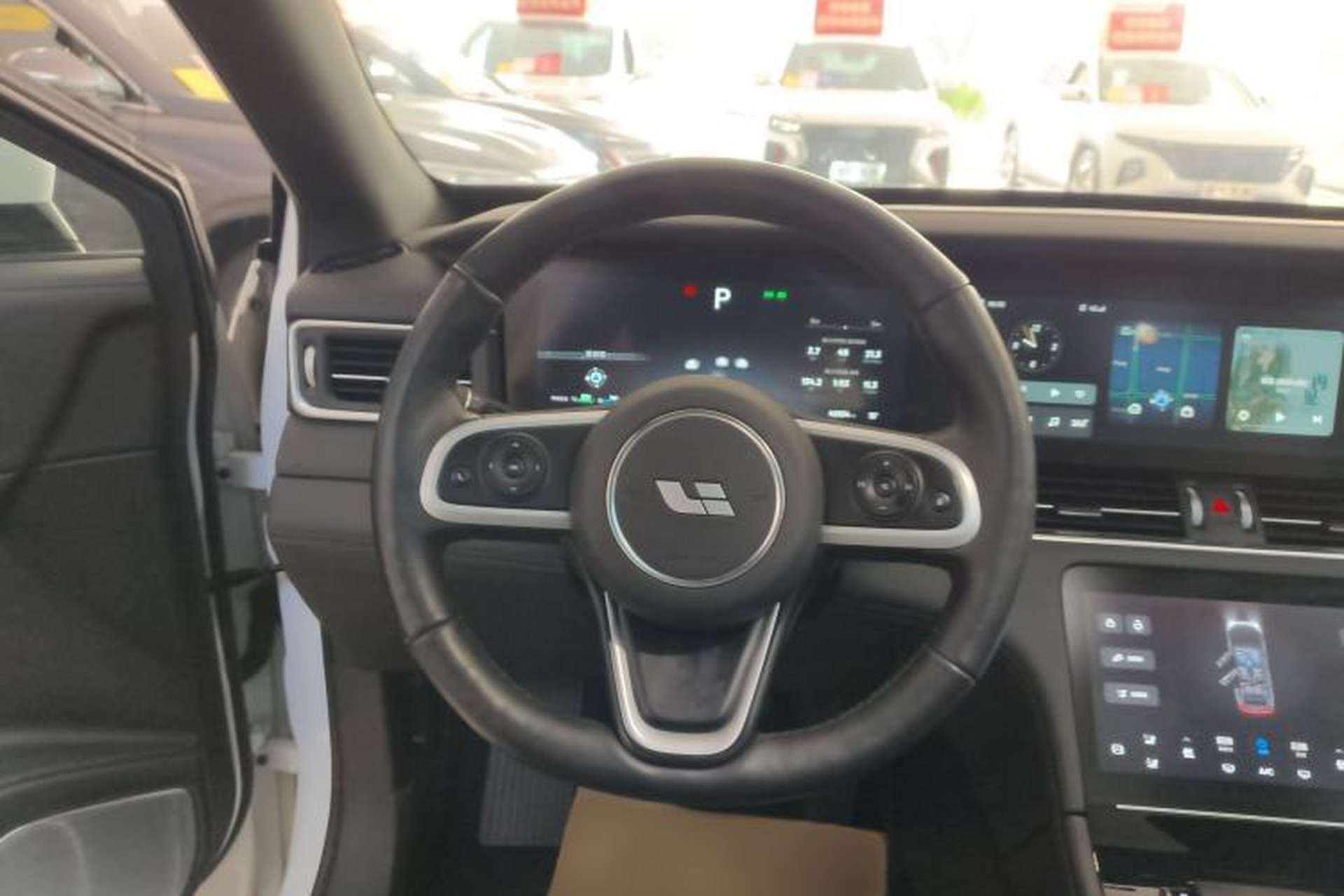 Used Li Auto ONE 2020 Extended-Range 6-Seater Version Steering Wheel
