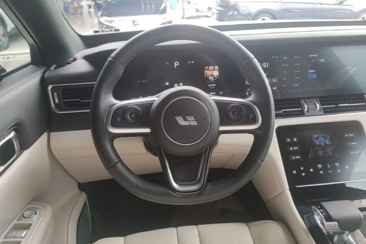 Used Li Auto ONE 2020 Extended-Range 6-Seater Version Steering Wheel