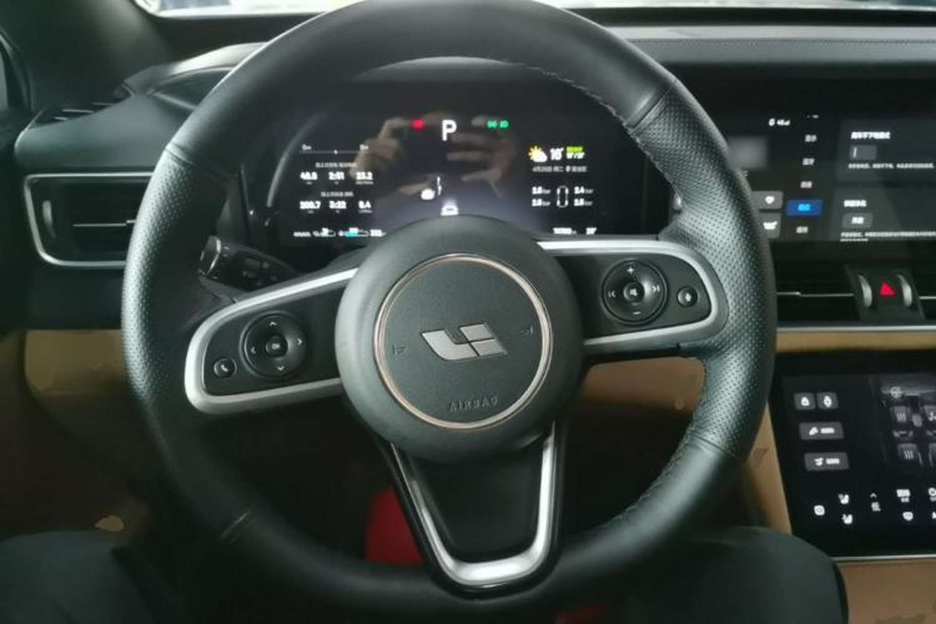 Used Li Auto ONE 2020 Extended-Range 6-Seater Version Steering Wheel
