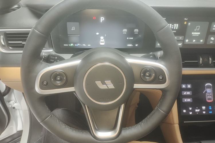 Used Li Auto ONE 2020 Extended-Range 6-Seater Version Steering Wheel